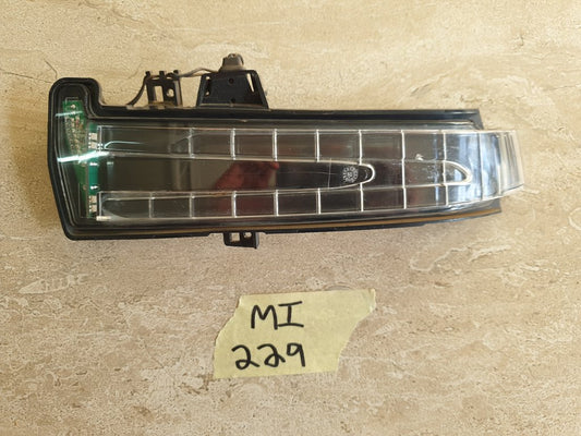 Mercedes-Benz C-Class, E-Class, S-Class W221 W204 W212 Left Outer Mirror Indicator Light