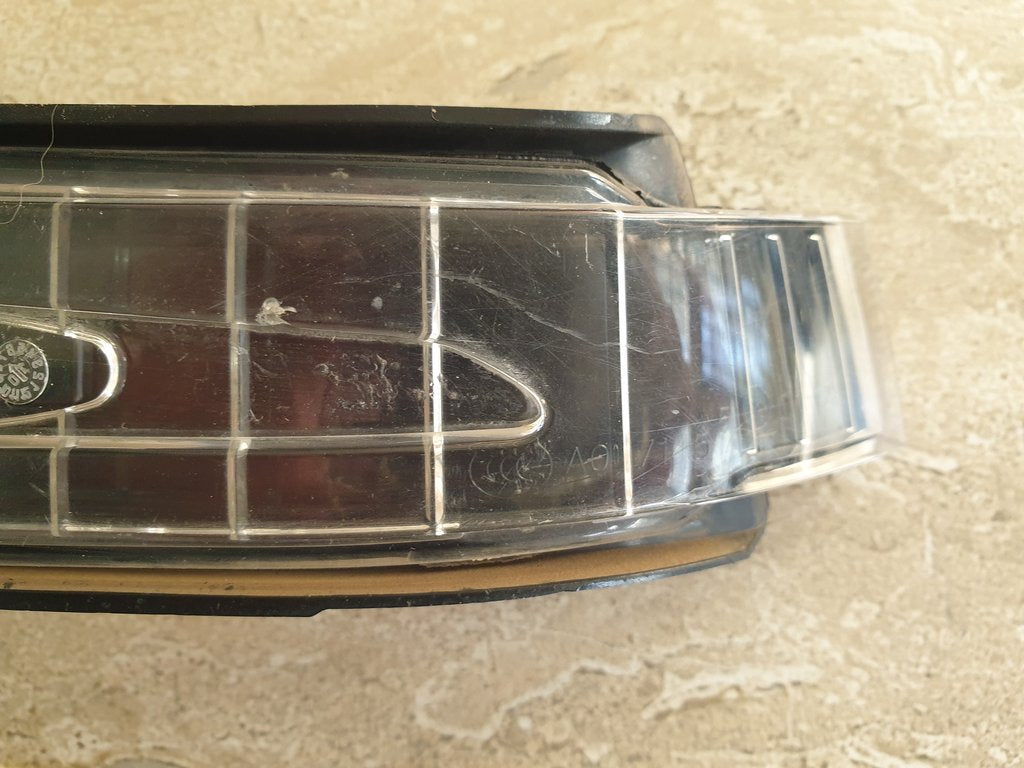 Mercedes-Benz C-Class, E-Class, S-Class W221 W204 W212 Left Outer Mirror Indicator Light