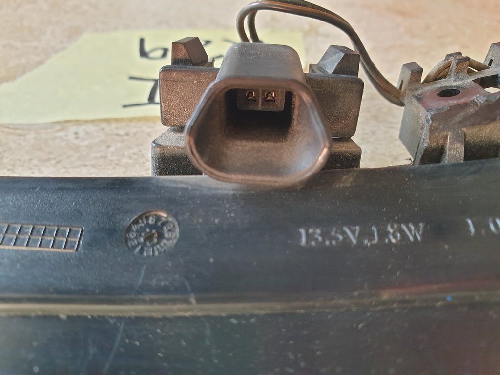 Mercedes-Benz C-Class, E-Class, S-Class W221 W204 W212 Left Outer Mirror Indicator Light