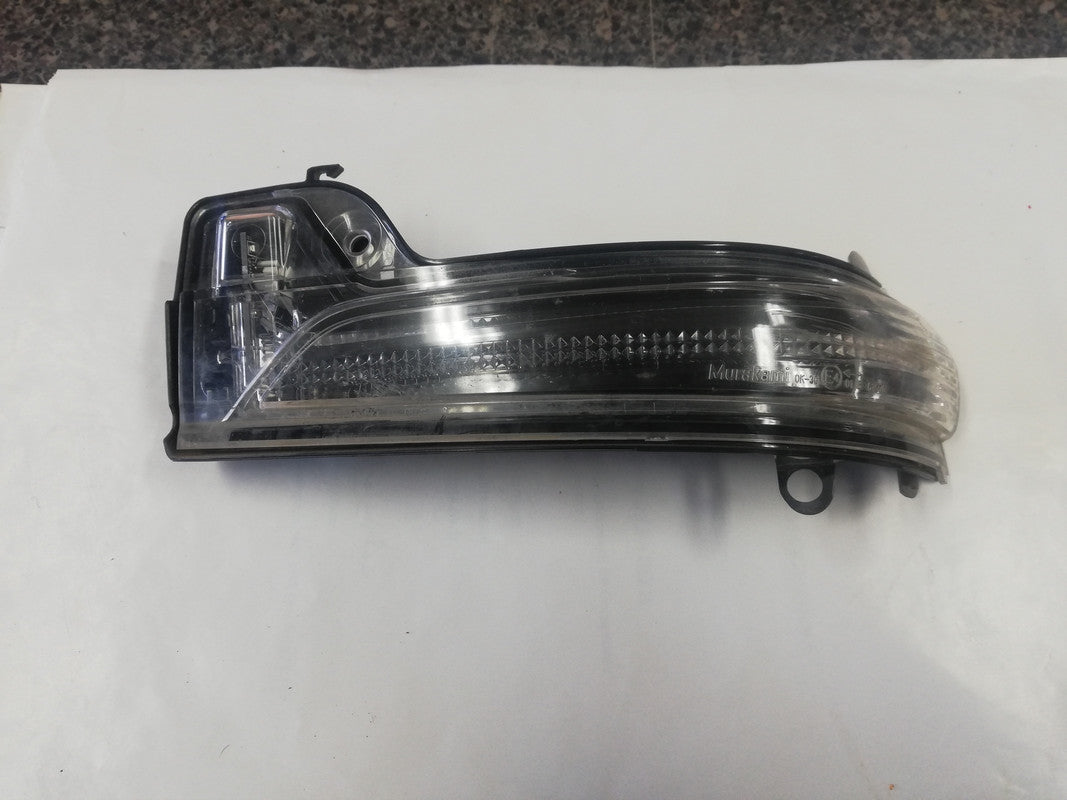 Toyota Hilux SRX 2018 Left Outer Mirror Indicator Light