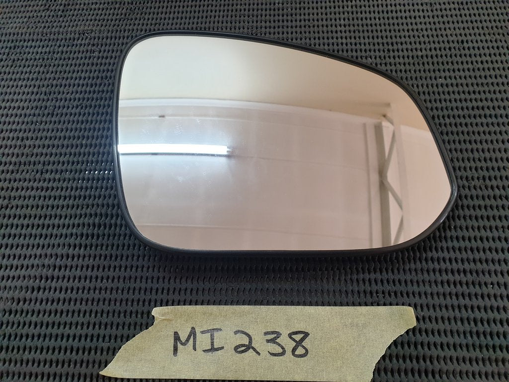 Toyota Fortuner 2021 Right Outer Mirror Glass