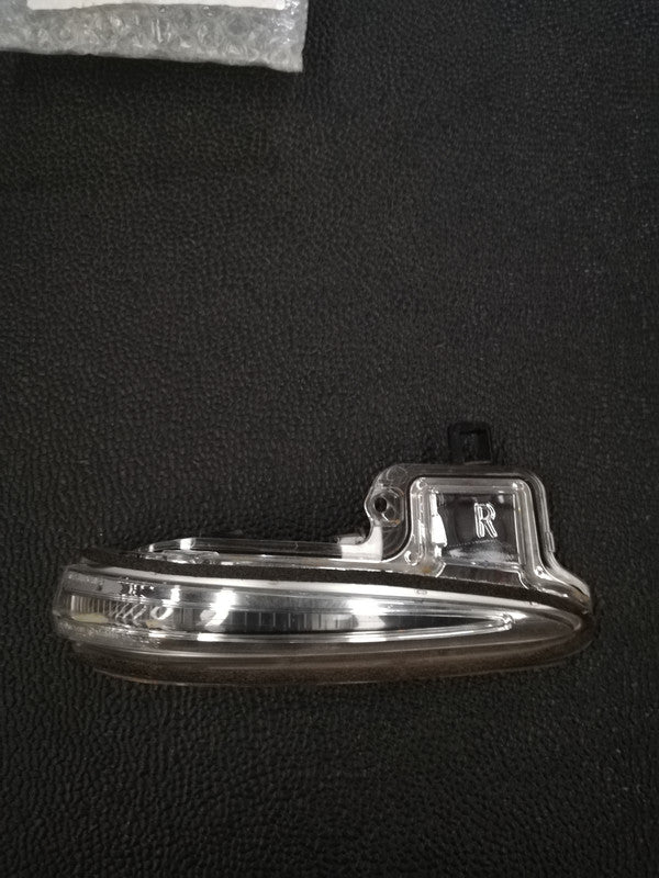 Toyota Rav 4 2019 Right Outer Mirror Indicator Light
