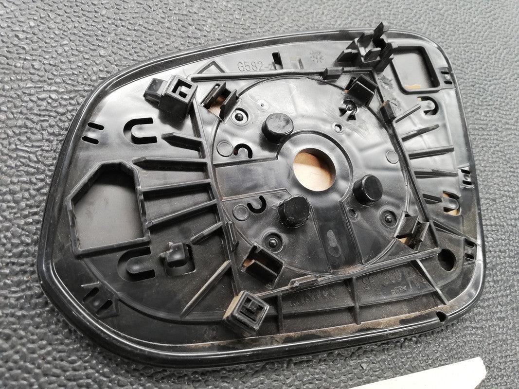 Toyota Corolla Cross Base Model 2023 Left Outer Mirror Glass