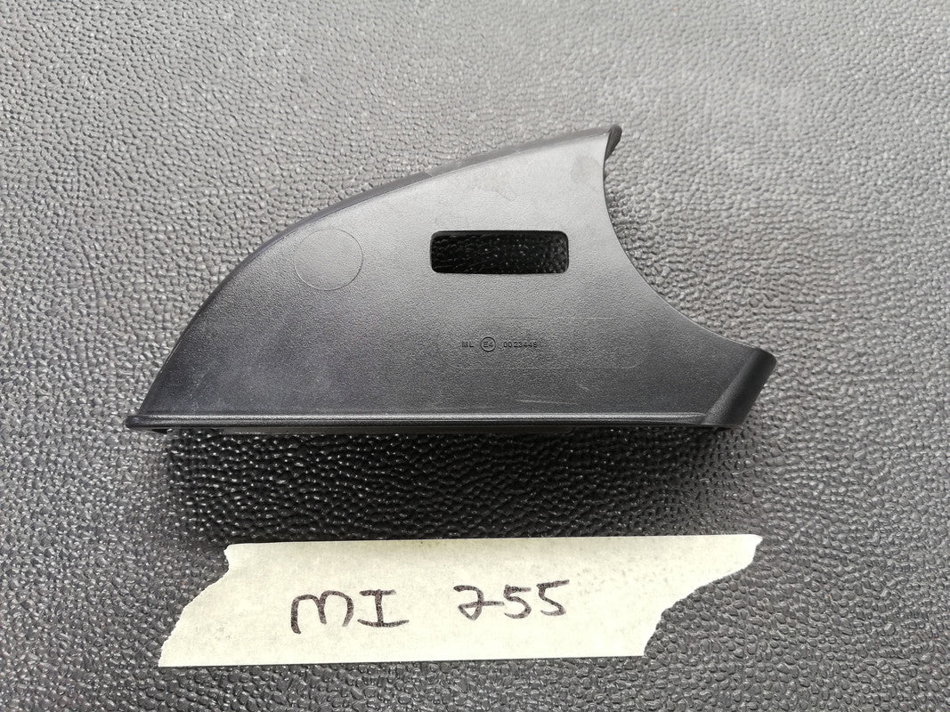 Mercedes-Benz GLE W166, 300 D 4MATIC 2016 Right Outer Mirror Lower Cover