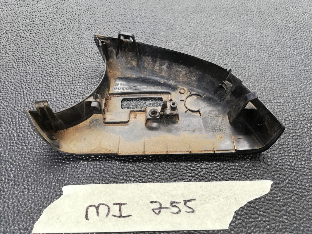 Mercedes-Benz GLE W166, 300 D 4MATIC 2016 Right Outer Mirror Lower Cover