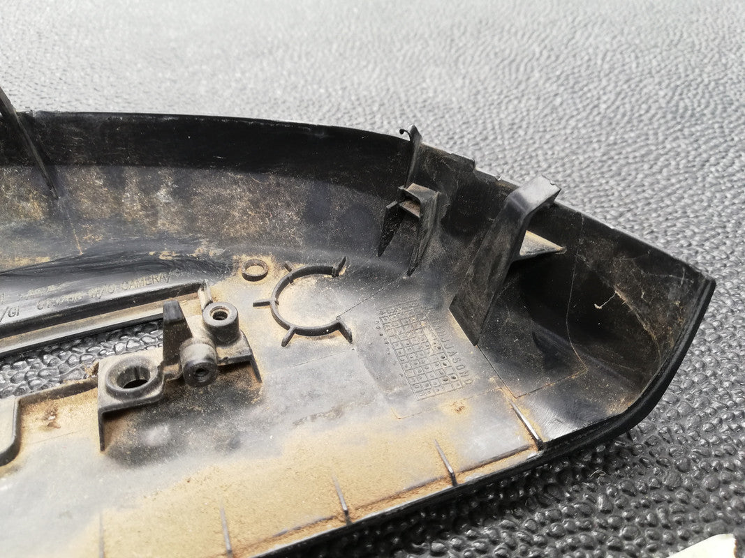 Mercedes-Benz GLE W166, 300 D 4MATIC 2016 Right Outer Mirror Lower Cover