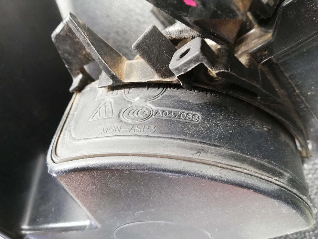 Mercedes-Benz GLE W166, 300 D 4MATIC 2016 Right Outer Mirror Base