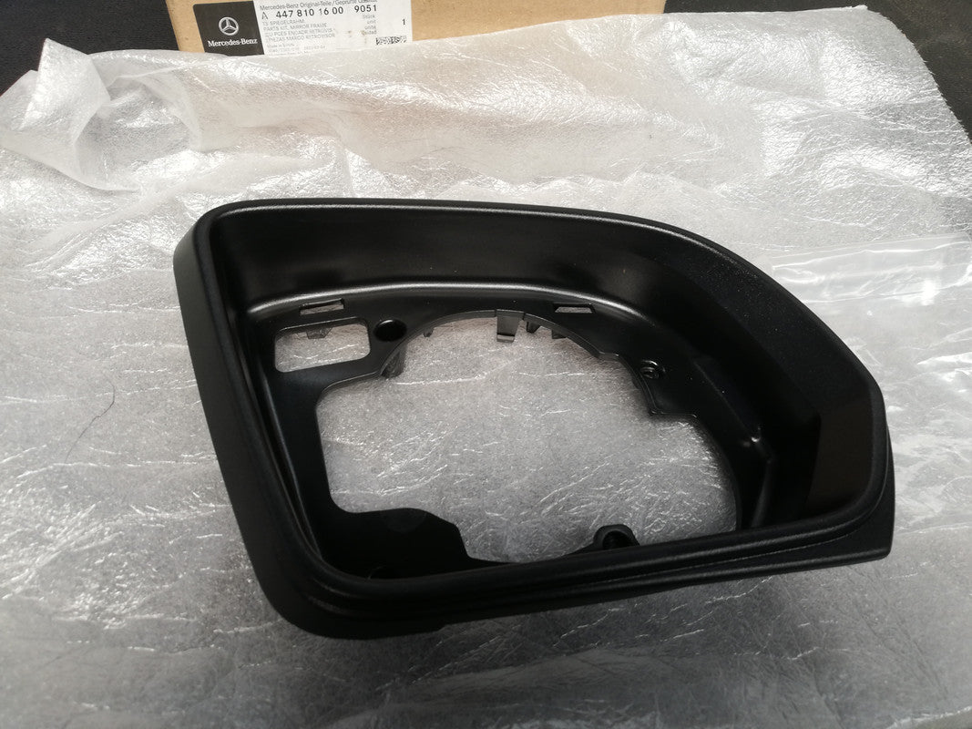 Mercedes-Benz V-Class W447, V 250 B 2016 Right Outer Mirror Frame