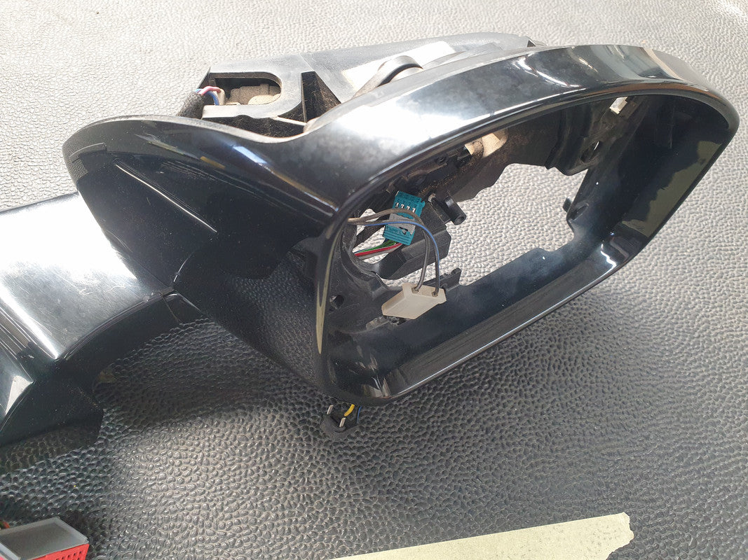 Original Used Jaguar F-Pace 2019 Right Outer Mirror Base Incomplete, No Indicator, No Cover, No Mirror Glass