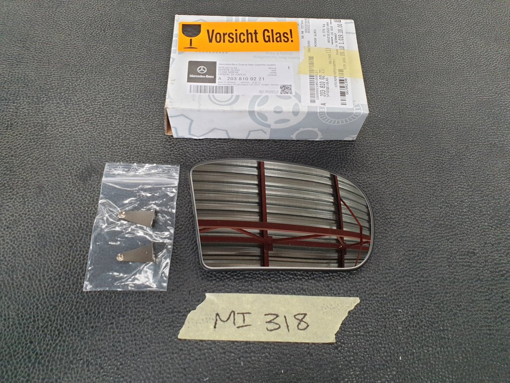 Mercedes-Benz C-Class W203 Right Outer Mirror Glass