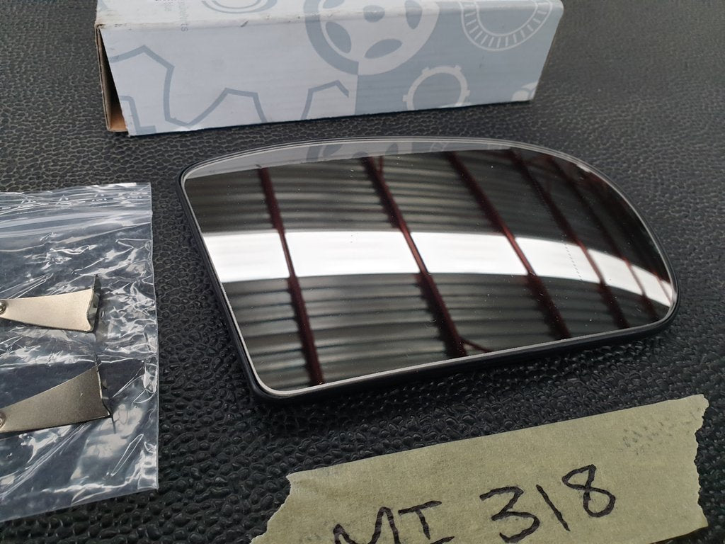 Mercedes-Benz C-Class W203 Right Outer Mirror Glass