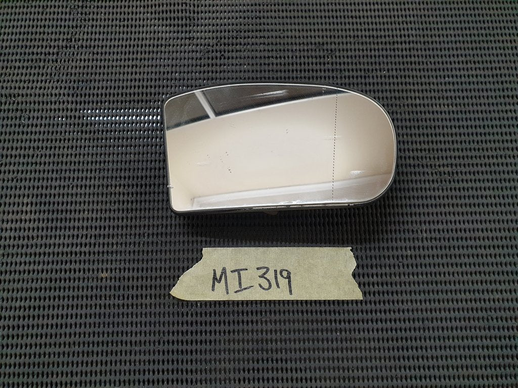 Mercedes-Benz C-Class W203 Right Outer Mirror Glass