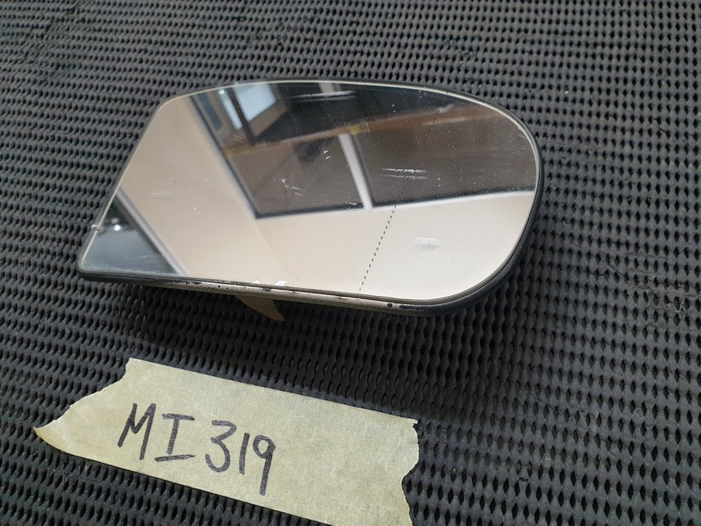 Mercedes-Benz C-Class W203 Right Outer Mirror Glass