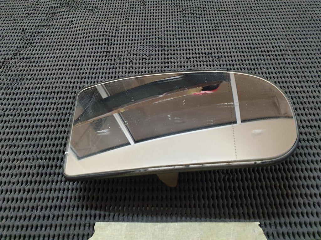 Mercedes-Benz C-Class W203 Right Outer Mirror Glass