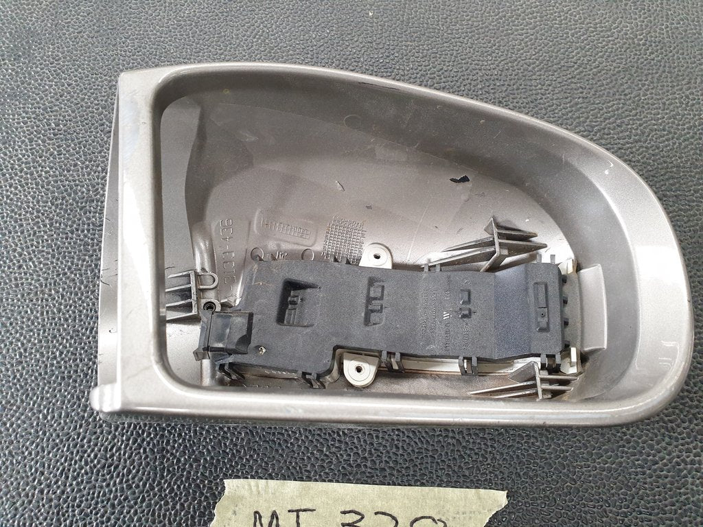 Mercedes-Benz C-Class W203 Right Outer Mirror Cover and Indicator Light
