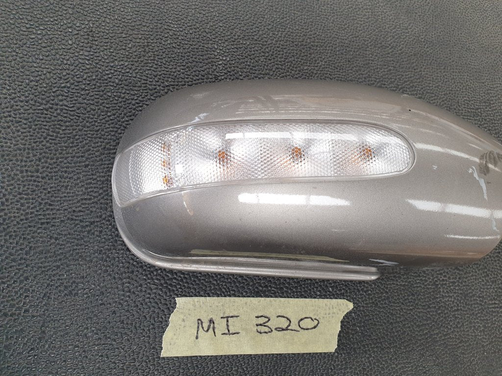 Mercedes-Benz C-Class W203 Right Outer Mirror Cover and Indicator Light