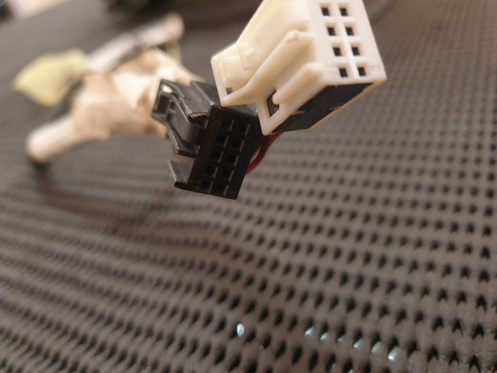 Mercedes-Benz GLE W292 Right Outer Mirror Base, Broken Motor