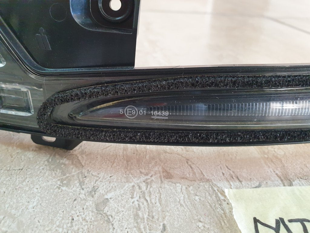 Mercedes-Benz X-Class W470 Left Outer Mirror Indicator Light