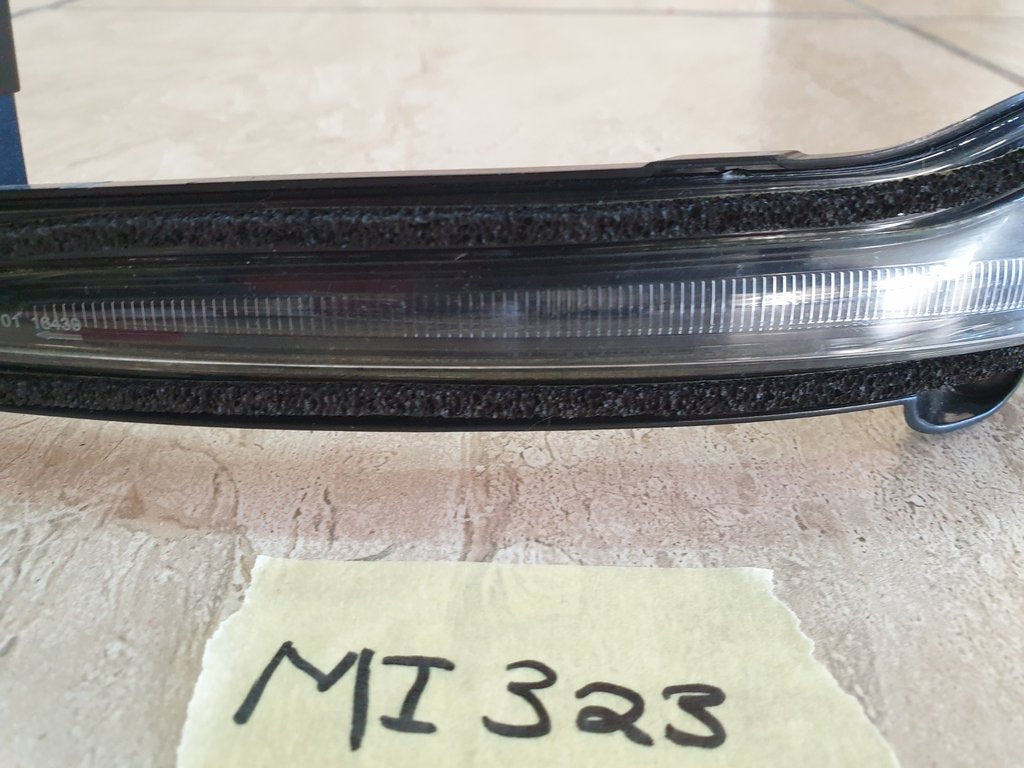 Mercedes-Benz X-Class W470 Left Outer Mirror Indicator Light
