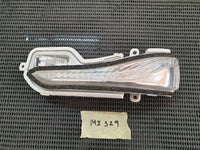 Nissan Infiniti Left Outer Mirror Indicator Light