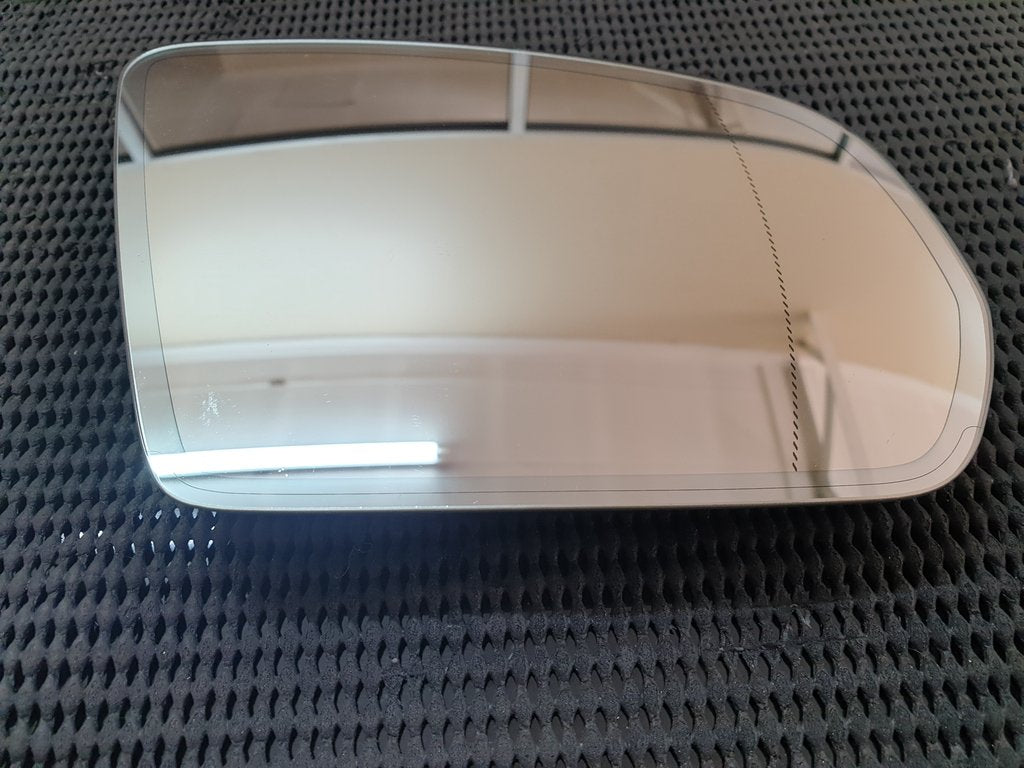 Mercedes-Benz C-Class, GLC W205, W253 2015, 2016, 2017, 2018, 2019 Right Outer Mirror Glass