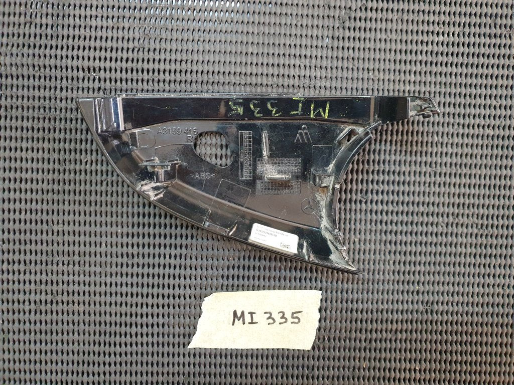 Mercedes-Benz C-Class E-Class W204 W212 Right Outer Mirror Lower Cover