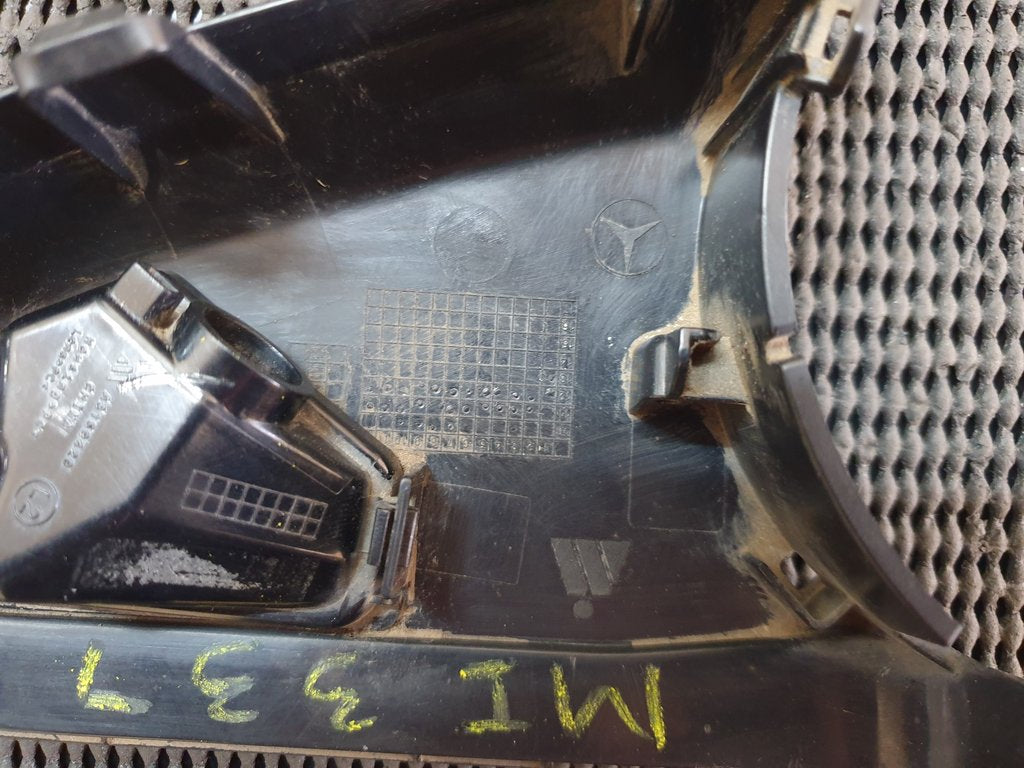 Mercedes-Benz C-Class E-Class W204 W212 Left Outer Mirror Lower Cover