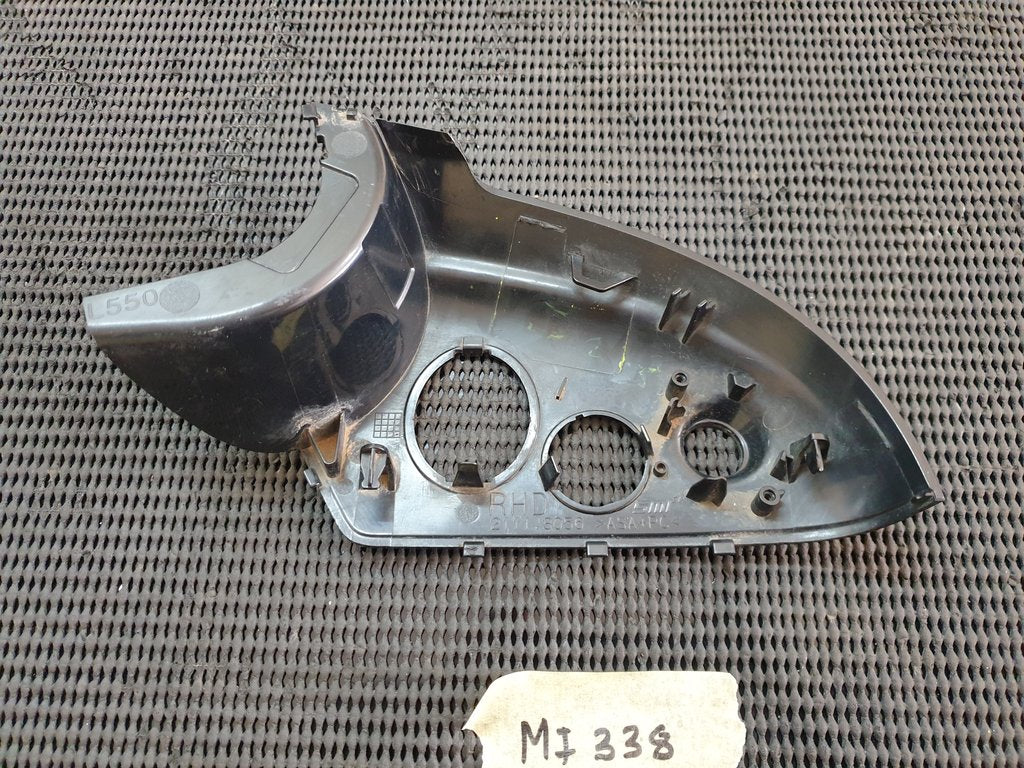 Land Rover Discovery Evoque Right Outer Mirror Lower Cover