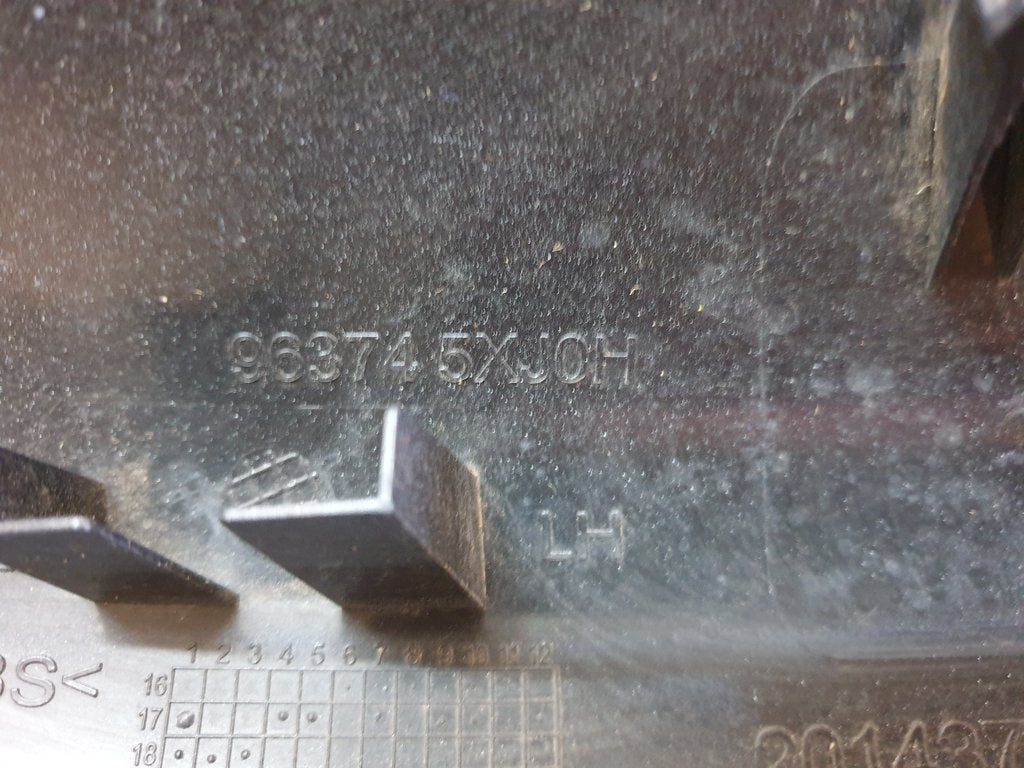 Mercedes-Benz X-Class W470 Left Outer Mirror Cover