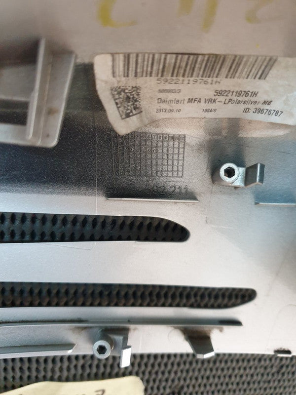 Mercedes-Benz C-Class E-Class W204 W212 Left Outer Mirror Cover