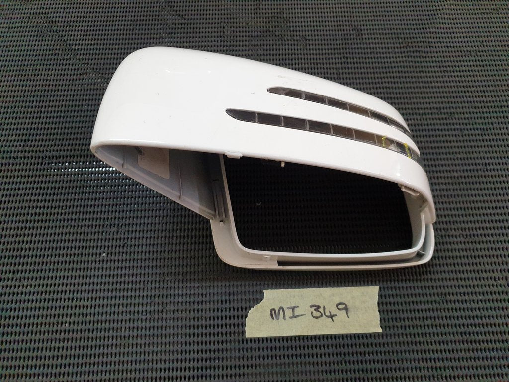 Mercedes-Benz C-Class E-Class W204 W212 Left Outer Mirror cover with Broken Indicator Light