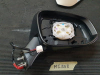 Toyota Rav4 Right Outer Mirror Incomplete, No Cover, Mirror Glass Loose