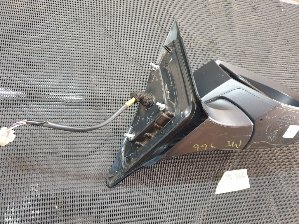 Suzuki Swift Right Outer Mirror Complete