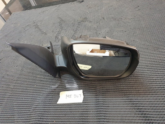 Suzuki Swift Right Outer Mirror Incomplete, No Cover