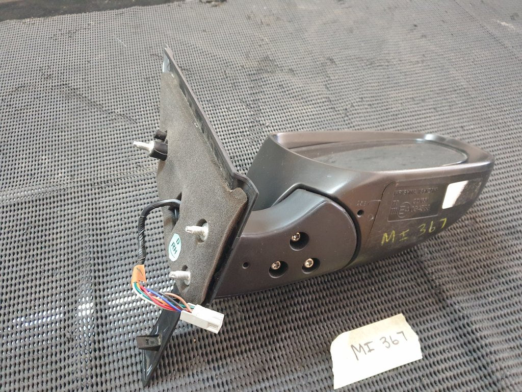 Suzuki Swift Right Outer Mirror Incomplete, No Cover
