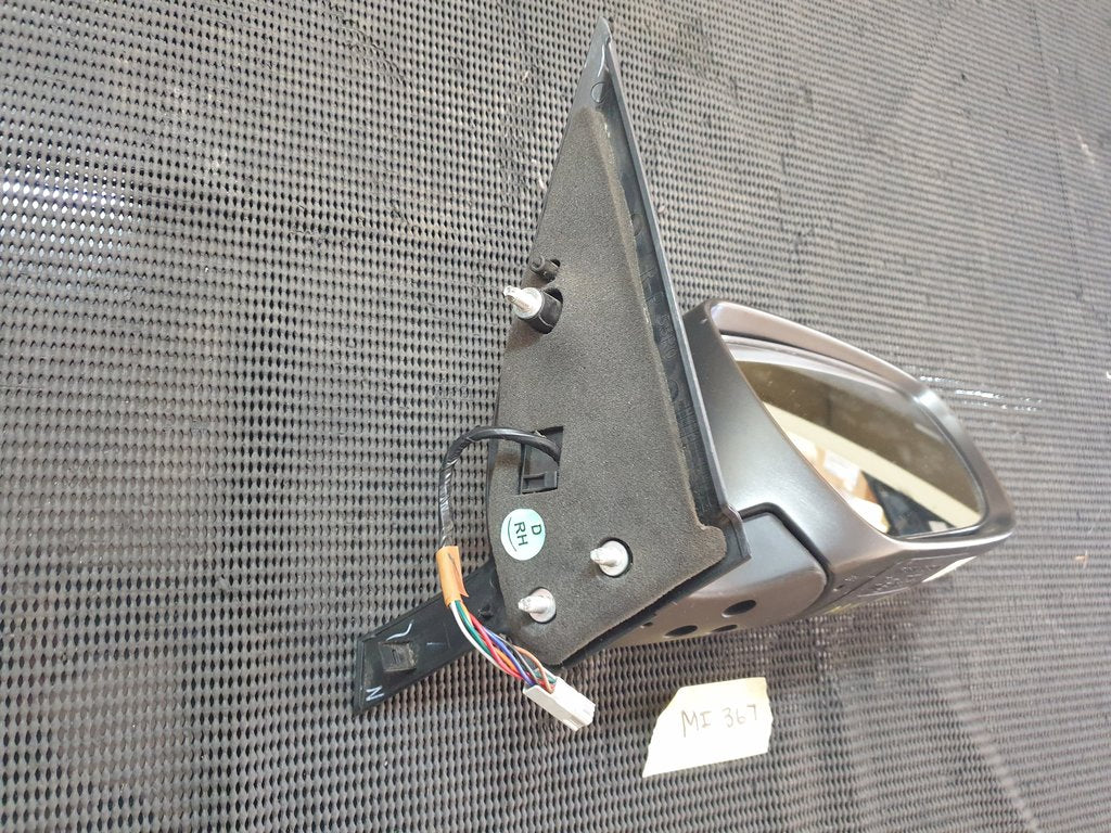 Suzuki Swift Right Outer Mirror Incomplete, No Cover