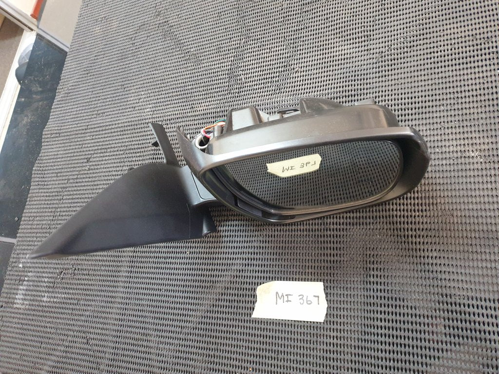 Suzuki Swift Right Outer Mirror Incomplete, No Cover