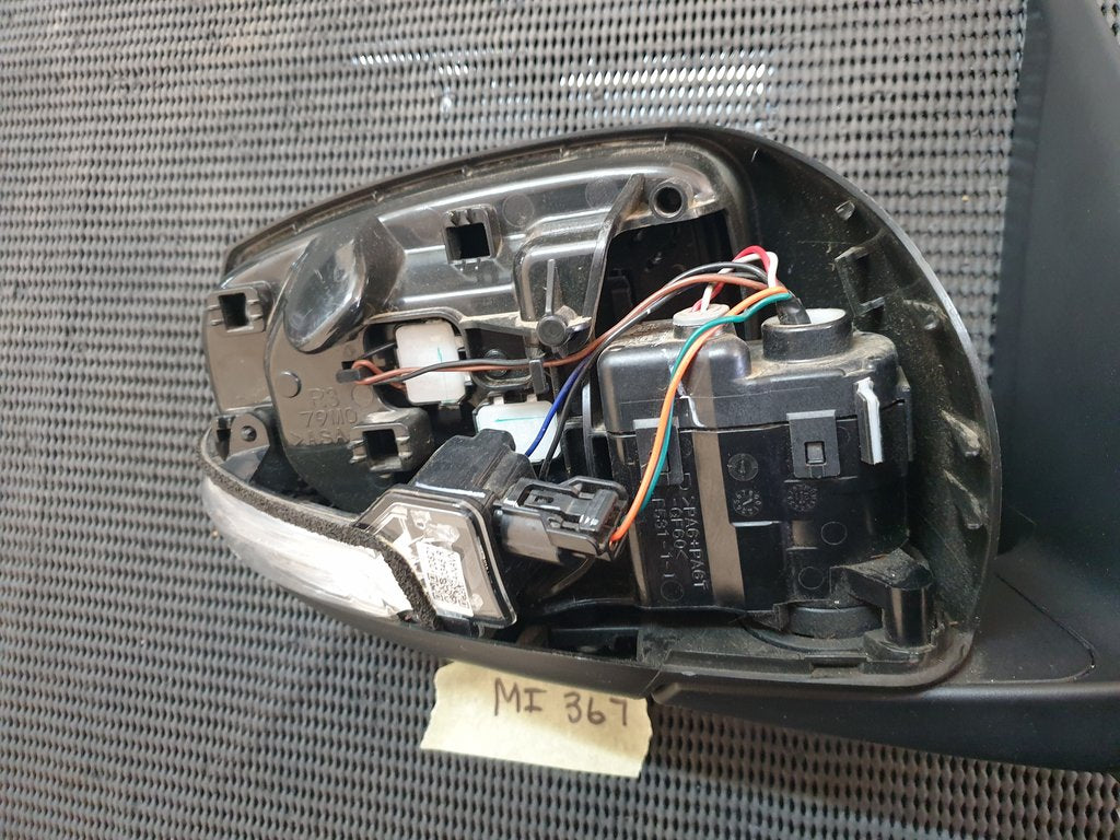 Suzuki Swift Right Outer Mirror Incomplete, No Cover