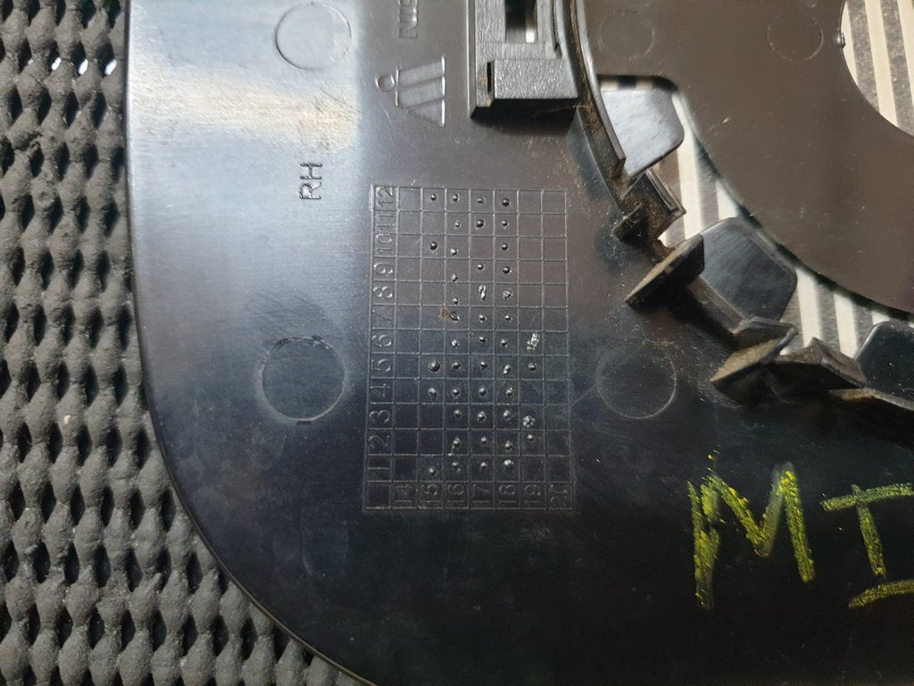 Mercedes-Benz X-Class W470 Right Outer Mirror Glass