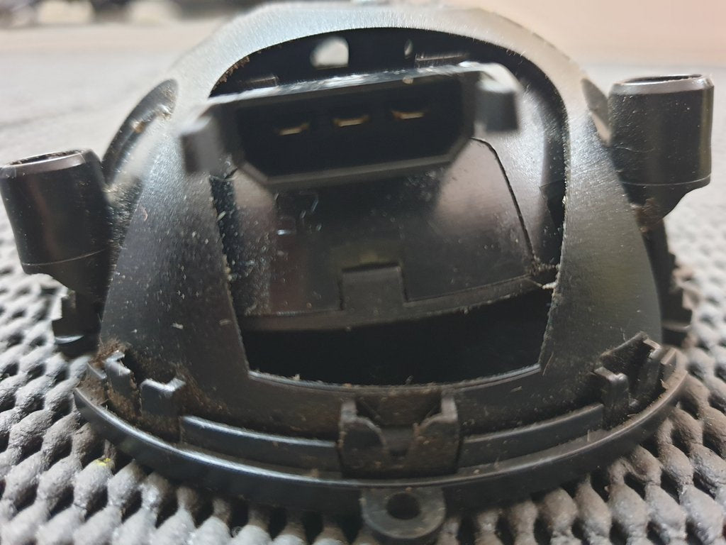 Mercedes-Benz X-Class W470 Right Outer Mirror Motor