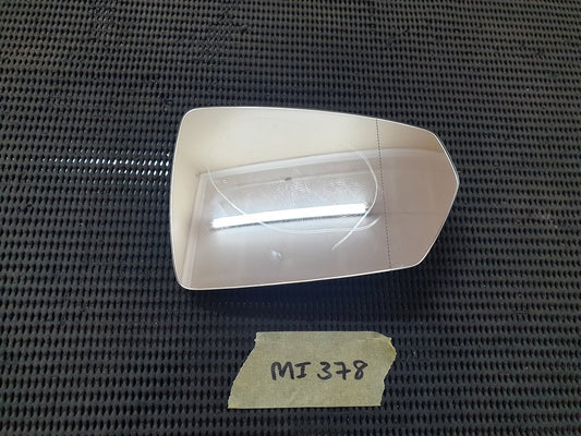 Volkswagen Polo Right Outer Mirror Glass