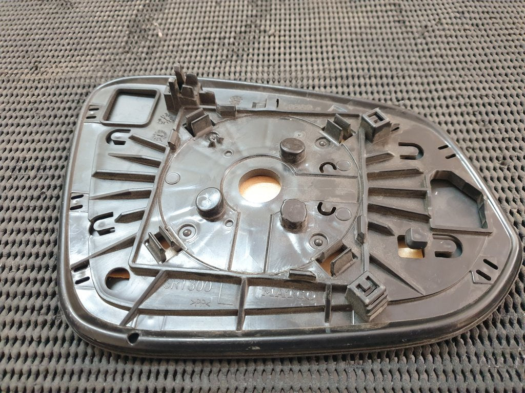 Toyota Hilux Left Outer Mirror Glass
