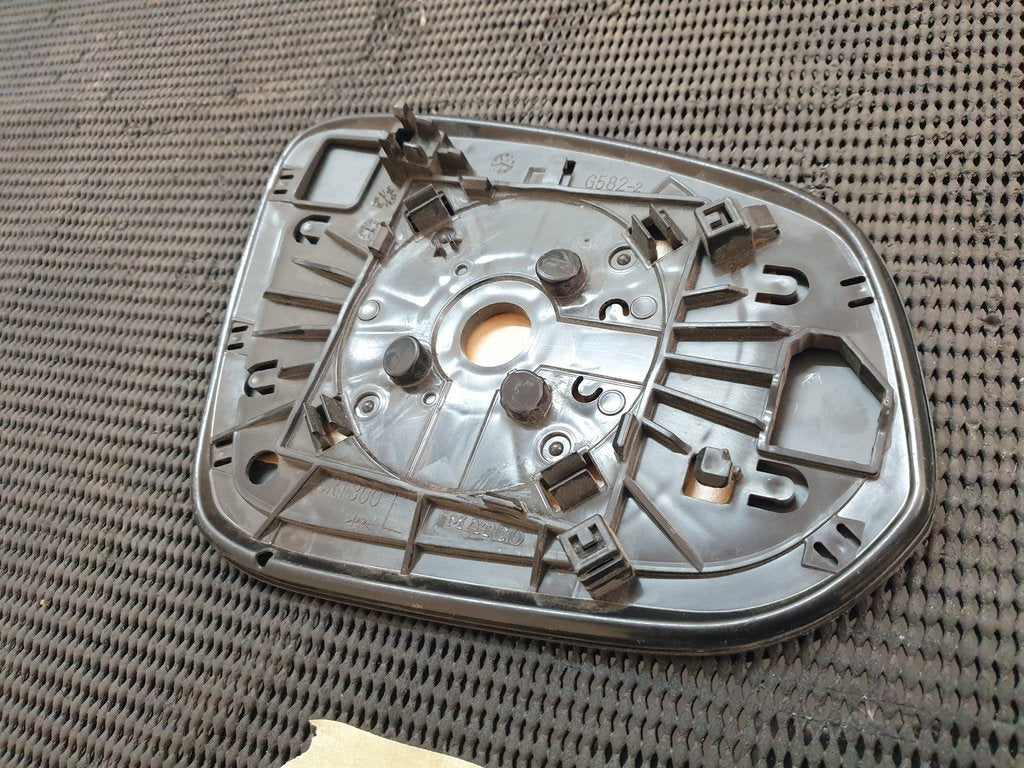 Toyota Hilux Left Outer Mirror Glass