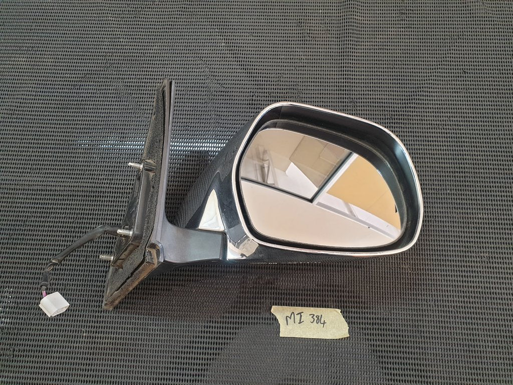 Toyota Hilux D4D Right Outer Mirror Complete Chrome Cover