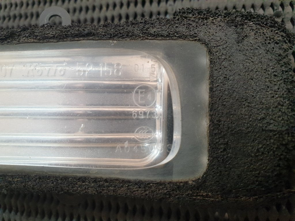 Toyota Rav4 Right Outer Mirror Indicator Light