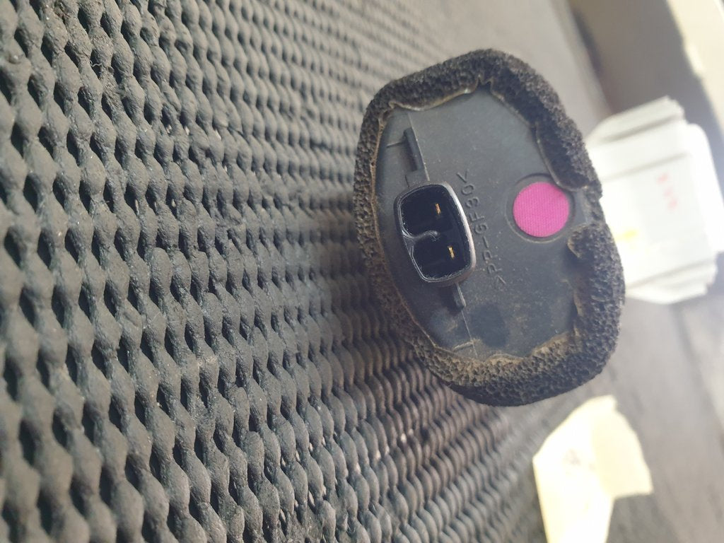 Toyota Hilux D4D Right Outer Mirror Indicator Light