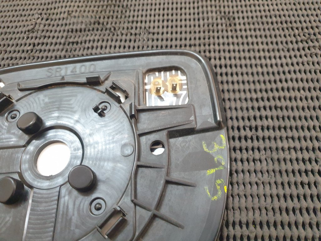 Toyota Rav4 Right Outer Mirror Glass