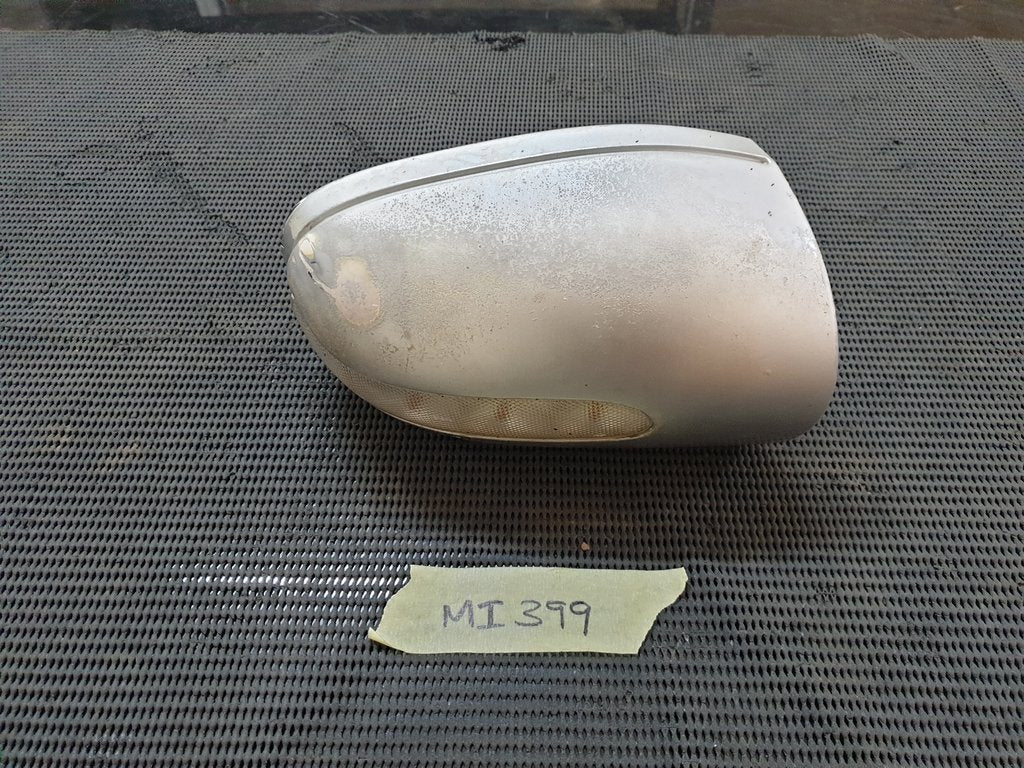 Mercedes-Benz C-Class W203 Right Outer Mirror Cover and Indicator Light