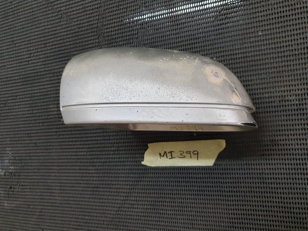 Mercedes-Benz C-Class W203 Right Outer Mirror Cover and Indicator Light