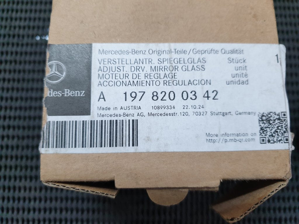 Mercedes-Benz SLS AMG 2011 Left Outer Mirror Motor